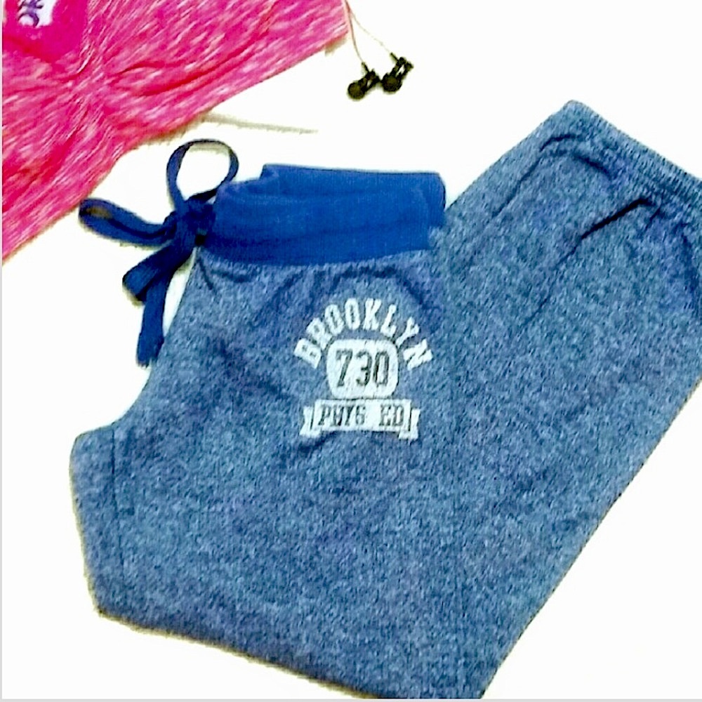 Derek Heart Cropped Joggers Blue “Brooklyn” Graphic Sweatpants Soft Crop Pants S - Picture 9 of 11